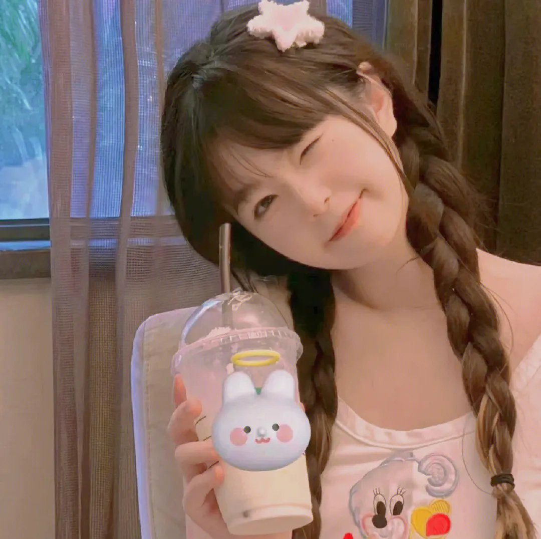 蜜蜂少女队2